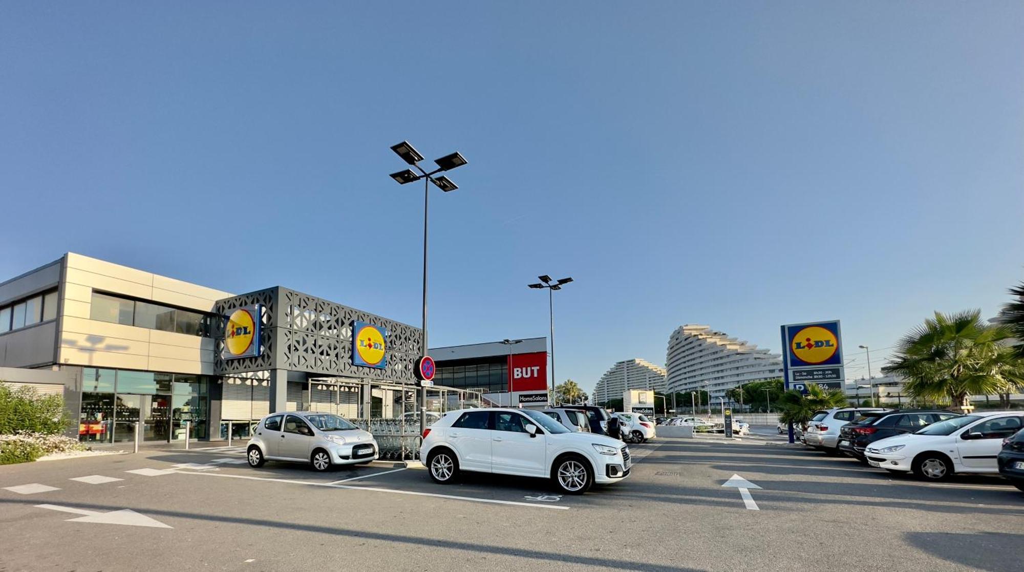Regent Cote D'Azur Air-Conditioned, Pool, Garden & Parking Villeneuve-Loubet Exterior photo